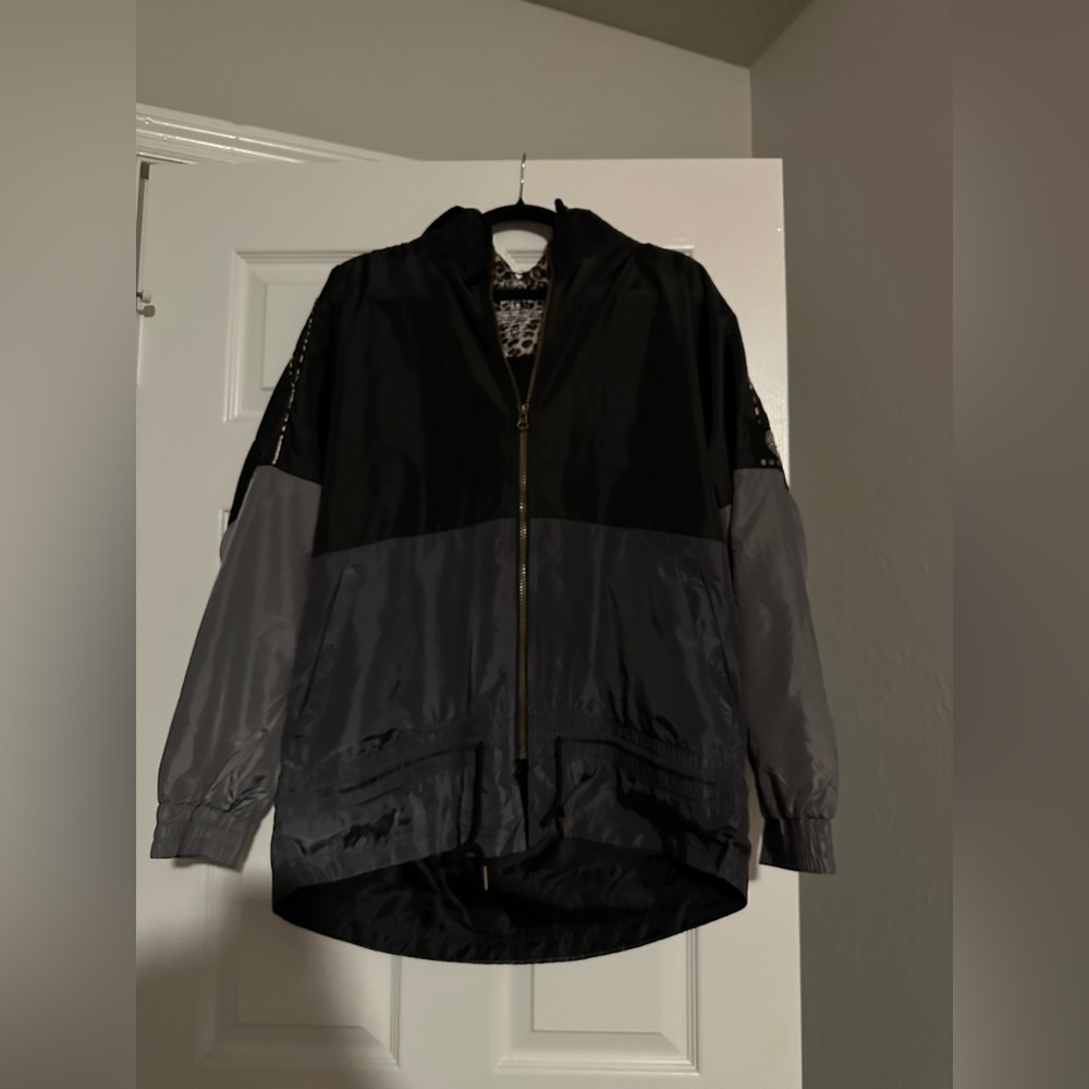 Black and cheetah Bucc-we’d windbreaker jacket